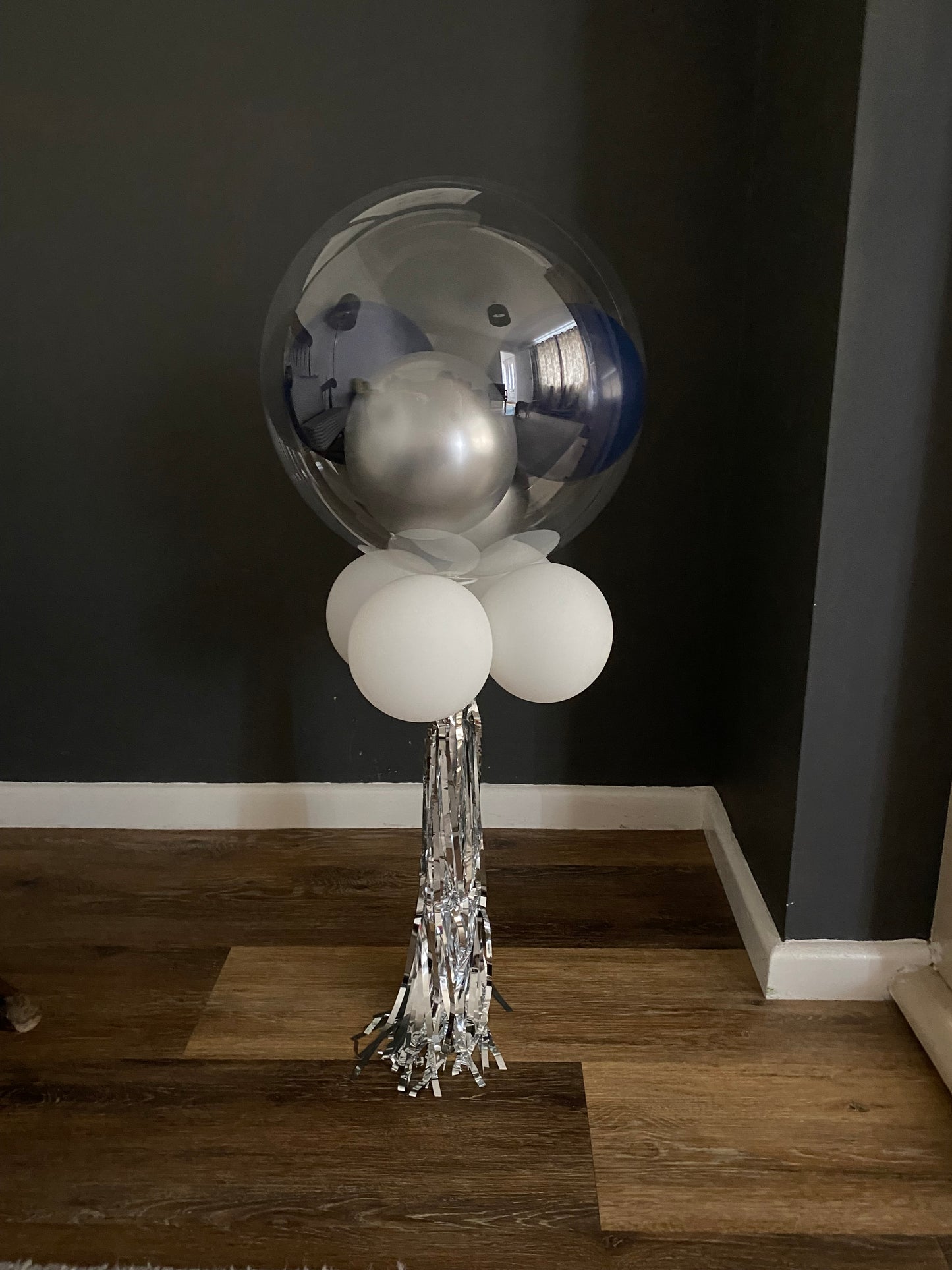 Personalised free standing bubble balloon